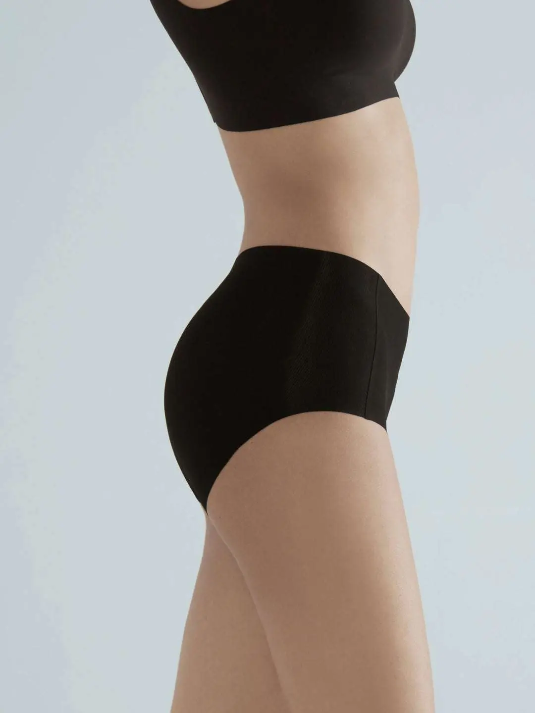 NuCloud Original Mid-Rise Brief - Image 5