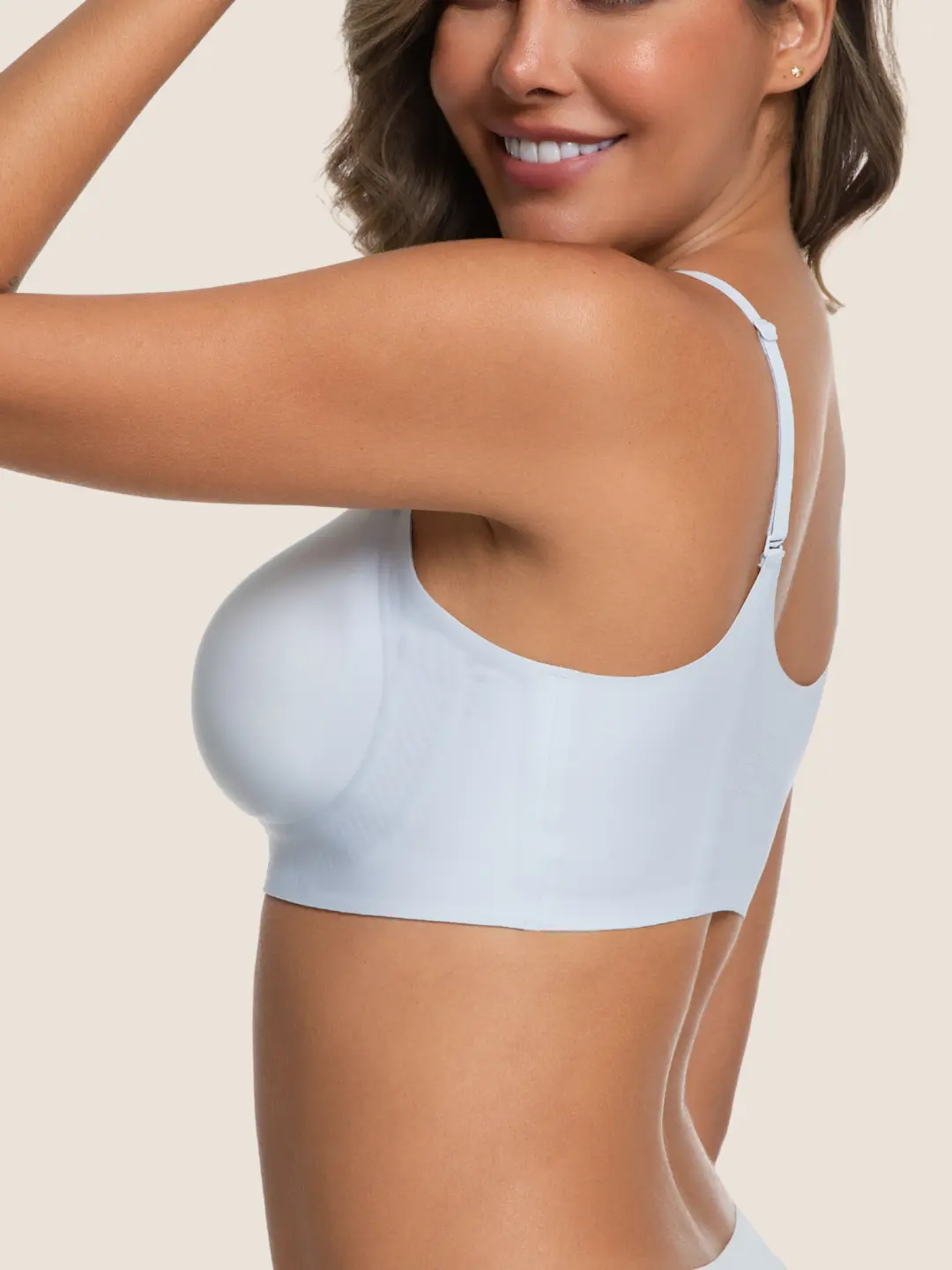 Wireless Soft Stay-Put Bra Pull Over - Image 4